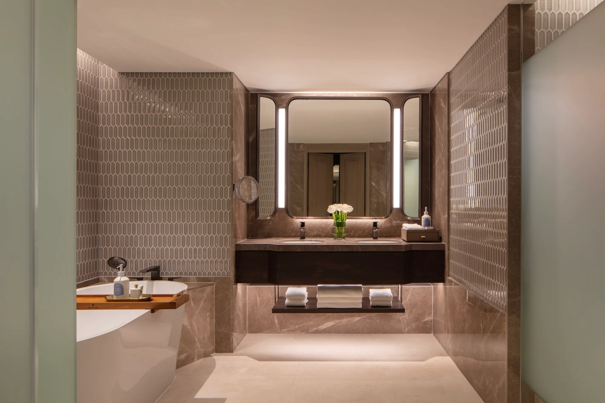 Photo: Anantara Siam Bangkok