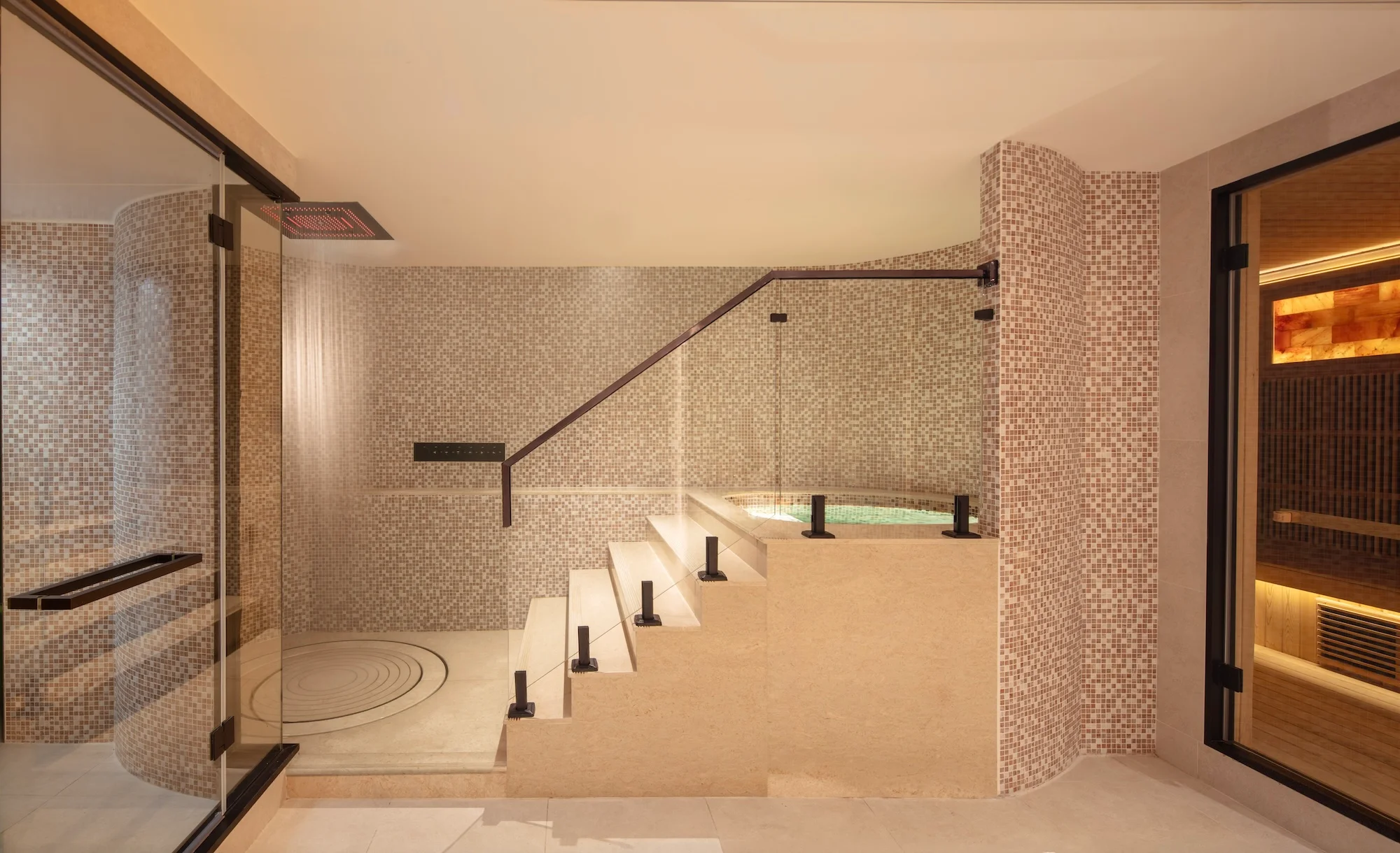 Photo: Anantara Siam Bangkok